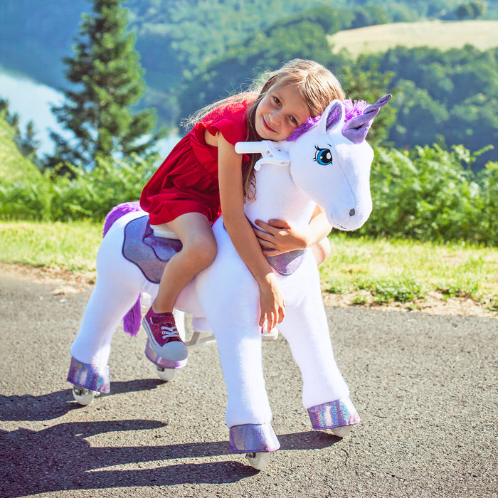 Modell E Laufendes Einhorn Kuscheltier Alter 3-4