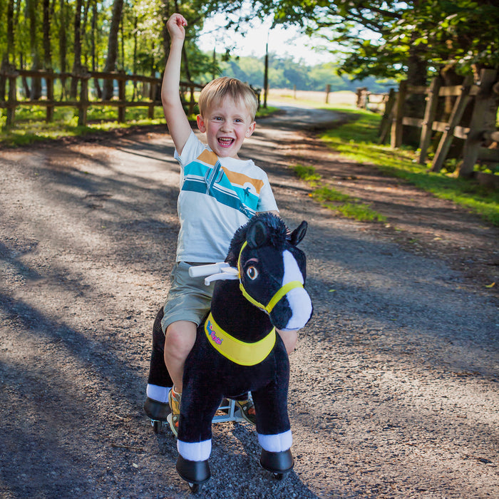 Modell E Spielpferd zum Reiten Alter 3-4